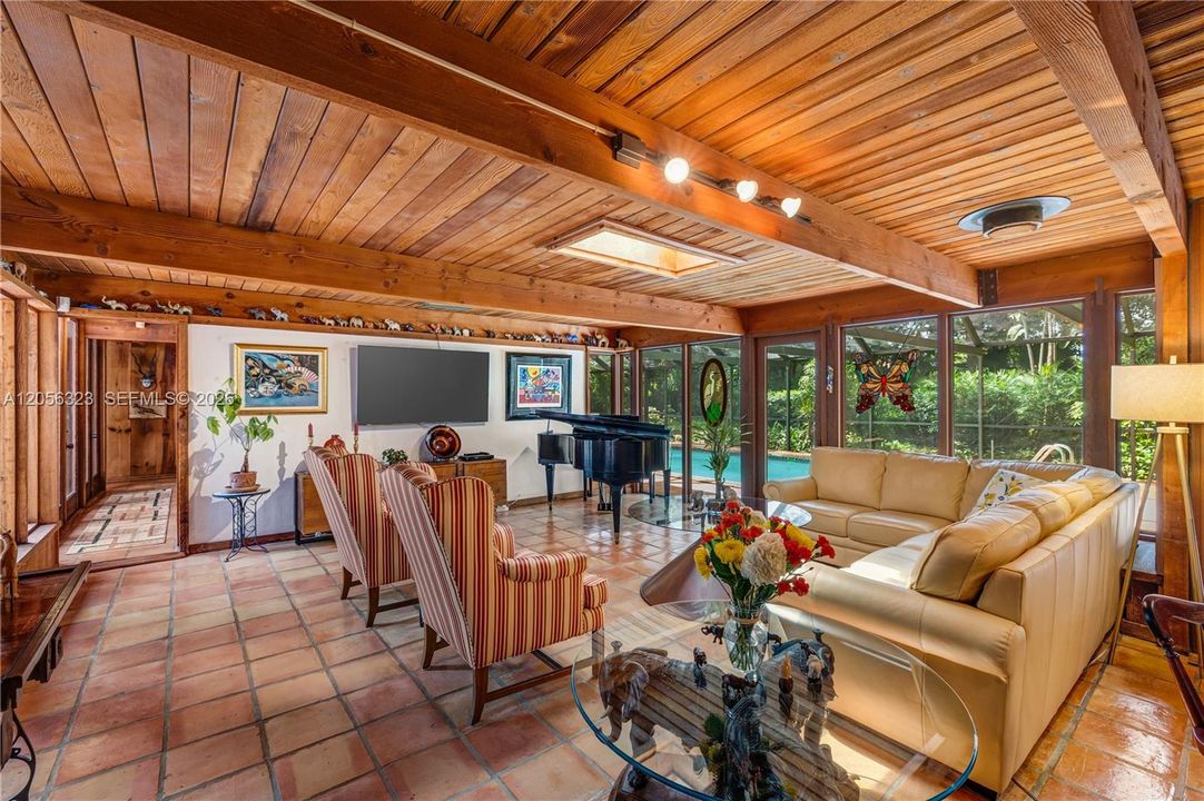 For Sale: $3,180,000 (0 beds, 0 baths, 3645 Square Feet)