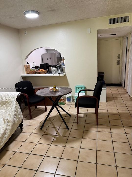 En Venta: $230,000 (1 camas, 1 baños, 614 Pies cuadrados)