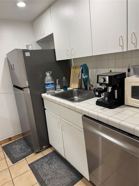 En Venta: $230,000 (1 camas, 1 baños, 614 Pies cuadrados)