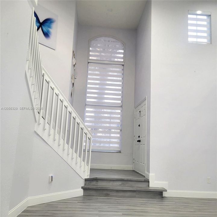 En Renta: $3,799 (4 camas, 3 baños, 2809 Pies cuadrados)