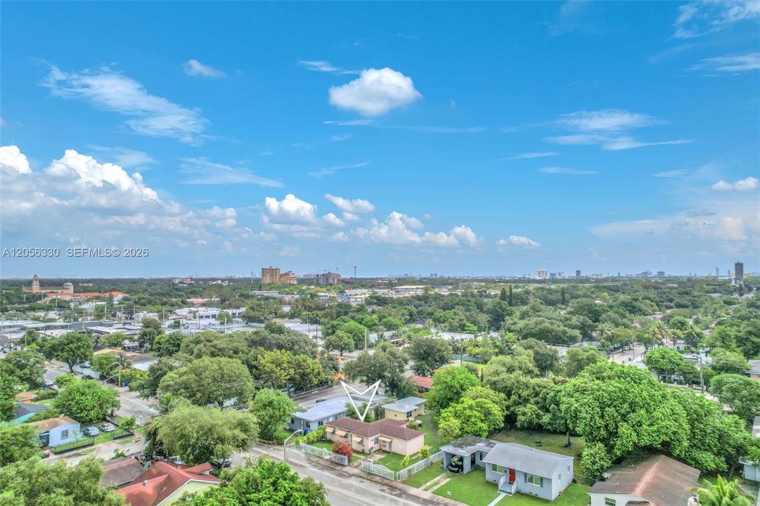 На продажу: $550,000 (4 спален, 3 ванн, 1701 Квадратных фут)