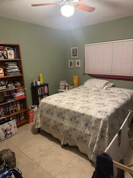 For Sale: $269,000 (2 beds, 2 baths, 1035 Square Feet)