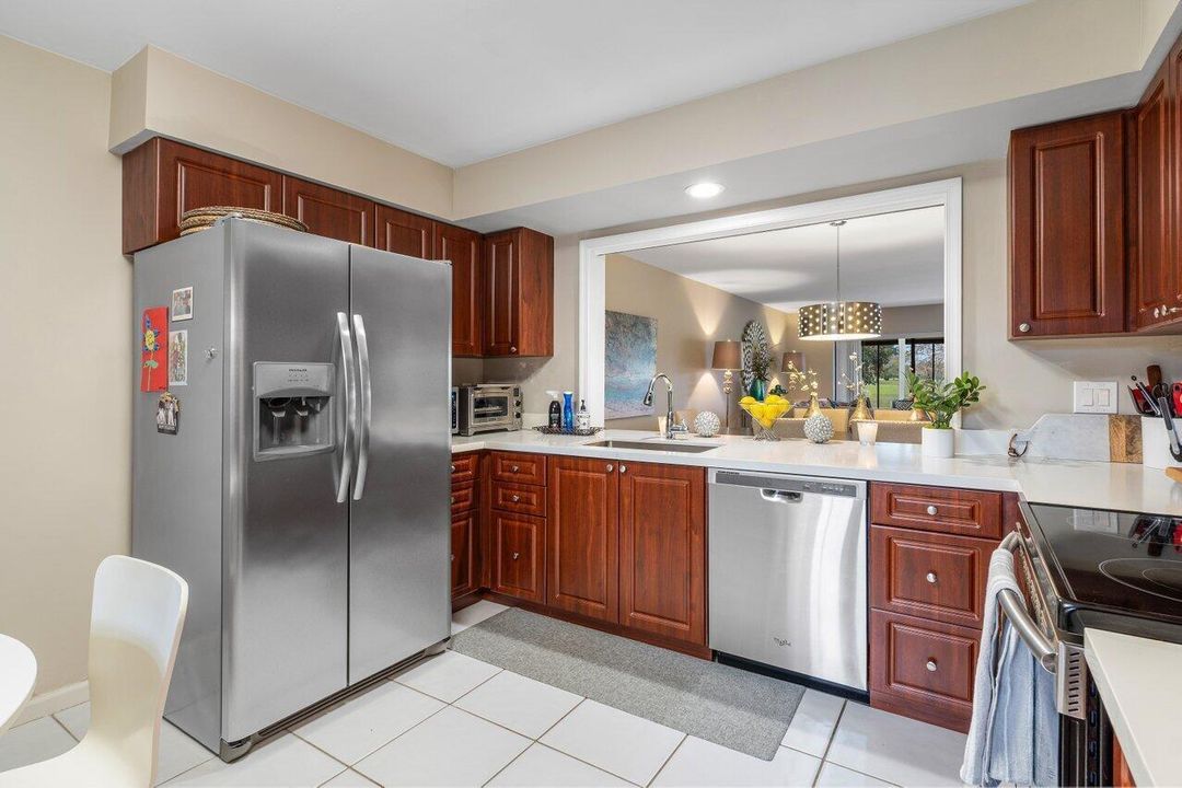 6368 Aspen Glen Circle