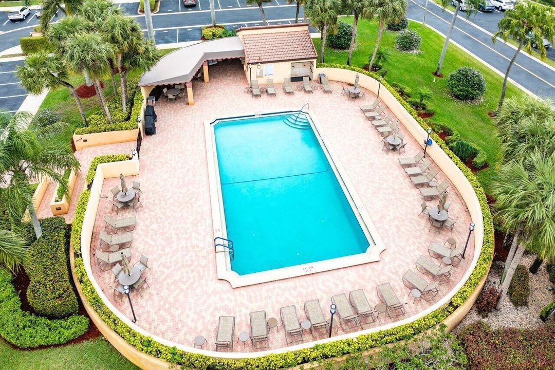 6368 Aspen Glen Circle