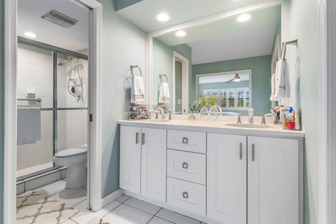 6368 Aspen Glen Circle