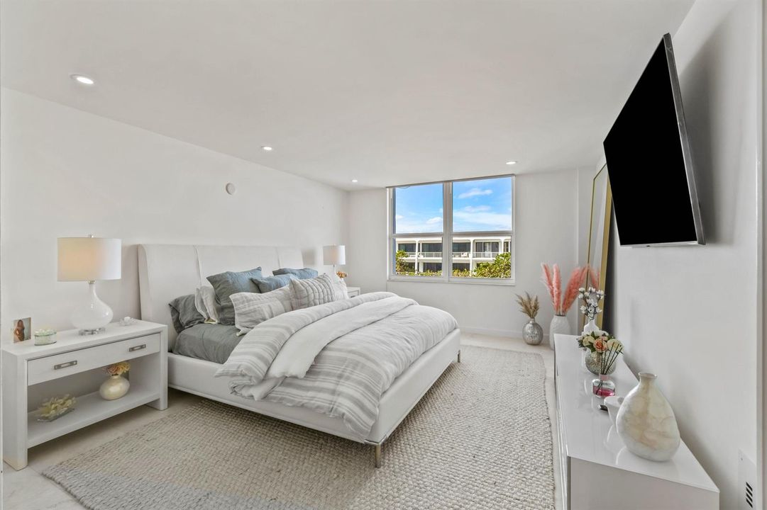020-2295SouthOceanBoulevard-425-PalmBeac