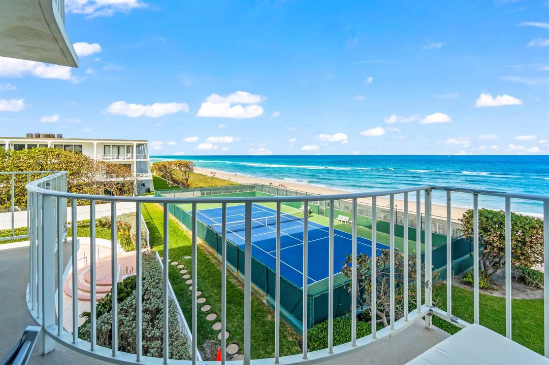 032-2295SouthOceanBoulevard-425-PalmBeac