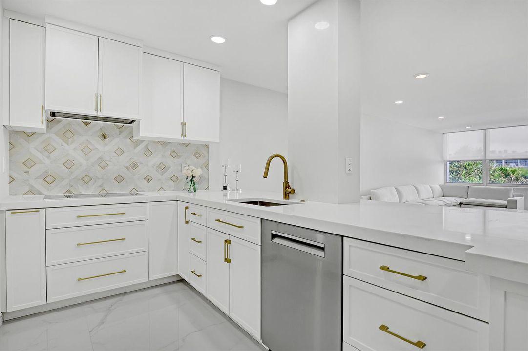 2295 S Ocean #321 (24)