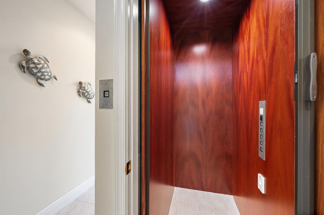 Elevator