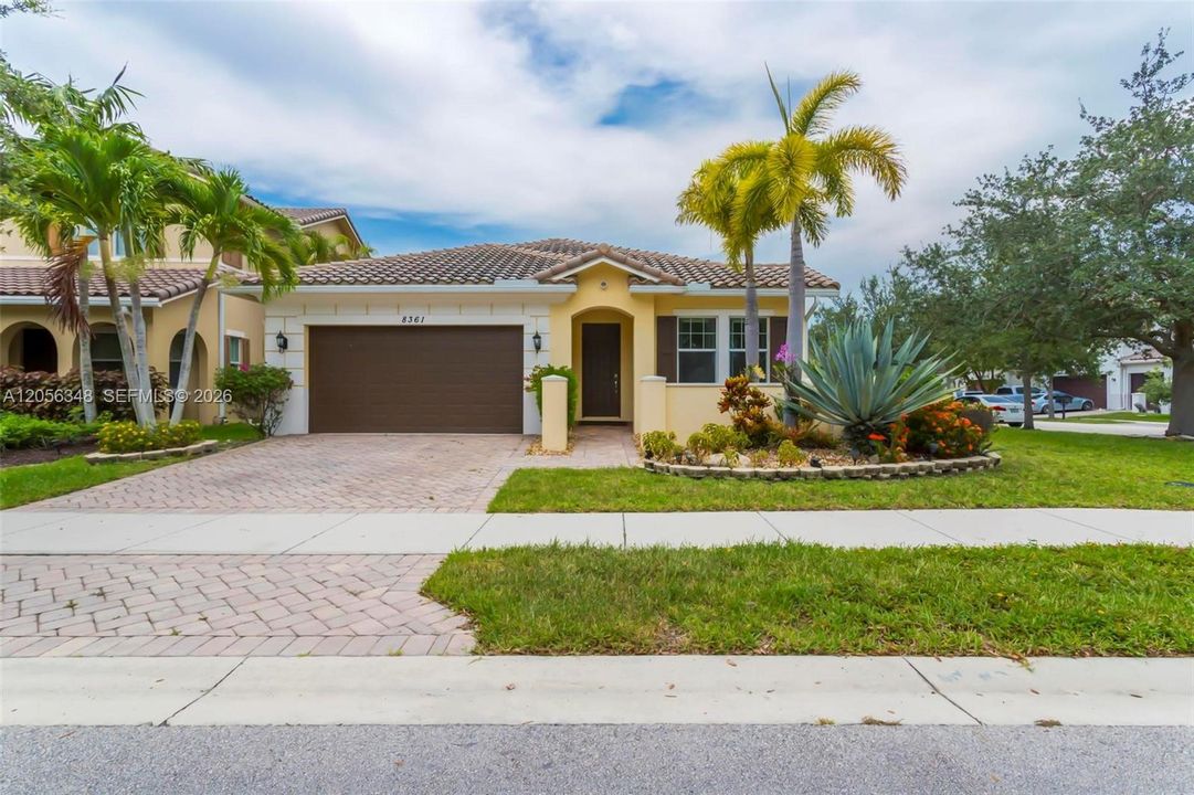 For Rent: $5,900 (4 beds, 3 baths, 2241 Square Feet)