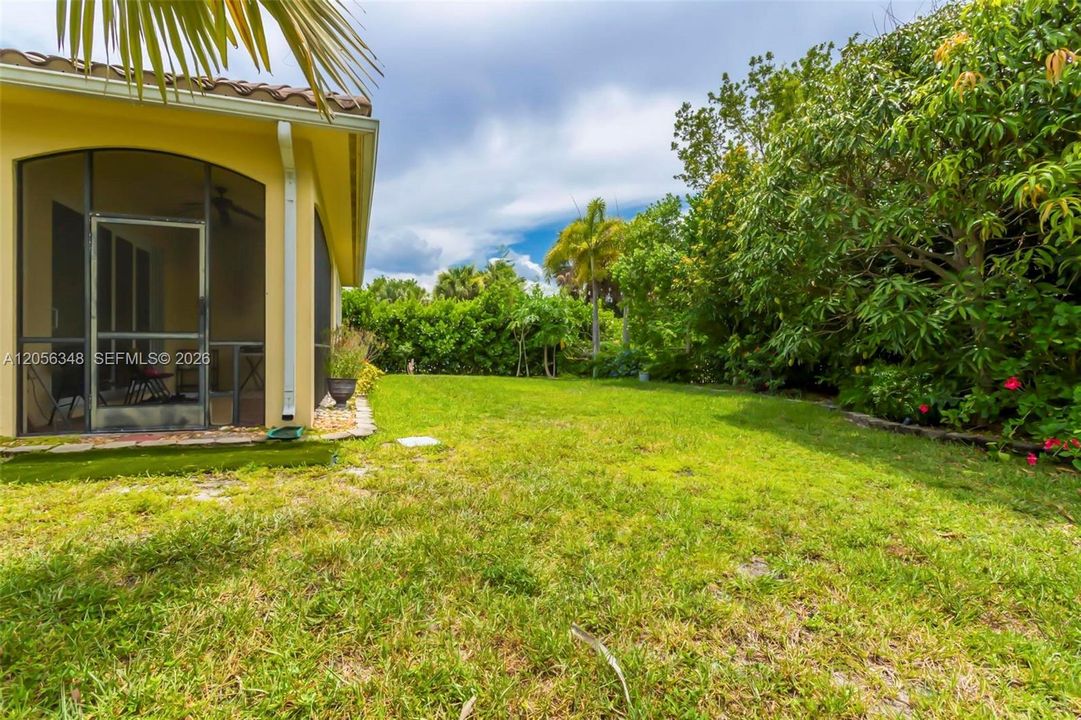 For Rent: $5,900 (4 beds, 3 baths, 2241 Square Feet)