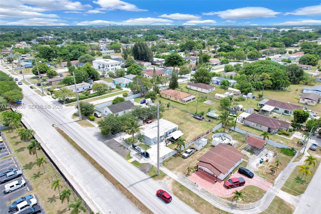 For Sale: $585,000 (0 beds, 0 baths, 1120 Square Feet)