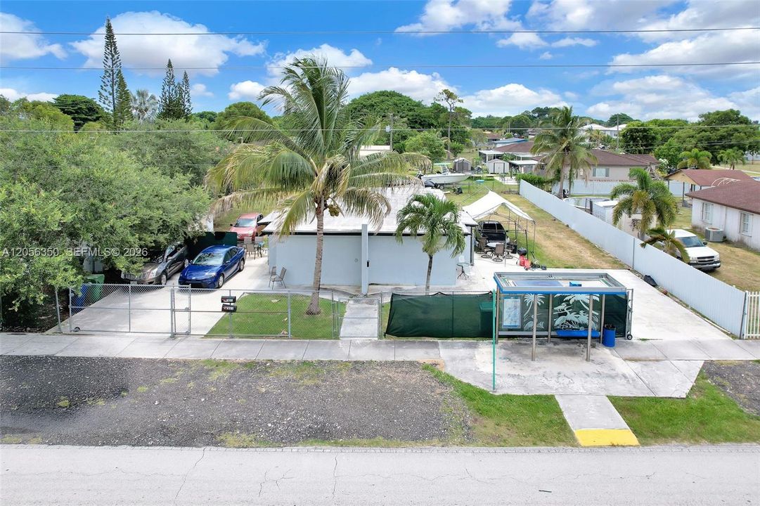 For Sale: $585,000 (0 beds, 0 baths, 1120 Square Feet)