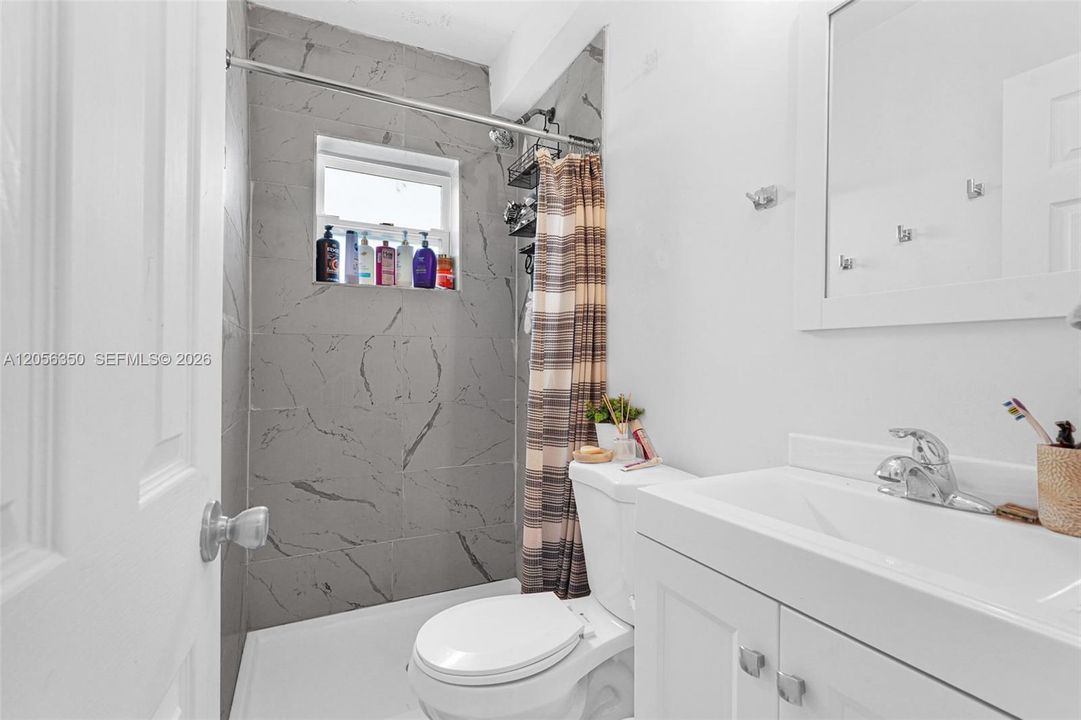 For Sale: $585,000 (0 beds, 0 baths, 1120 Square Feet)