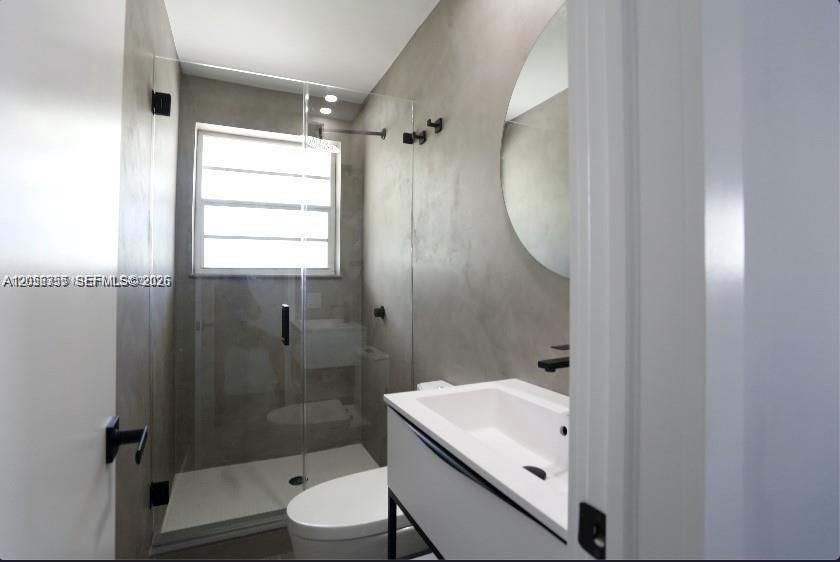 В аренду: $2,900 (1 спален, 1 ванн, 528 Квадратных фут)
