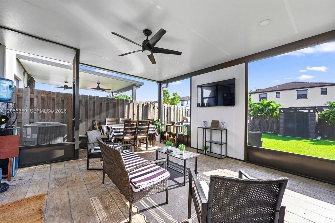 En Venta: $475,000 (3 camas, 2 baños, 1514 Pies cuadrados)