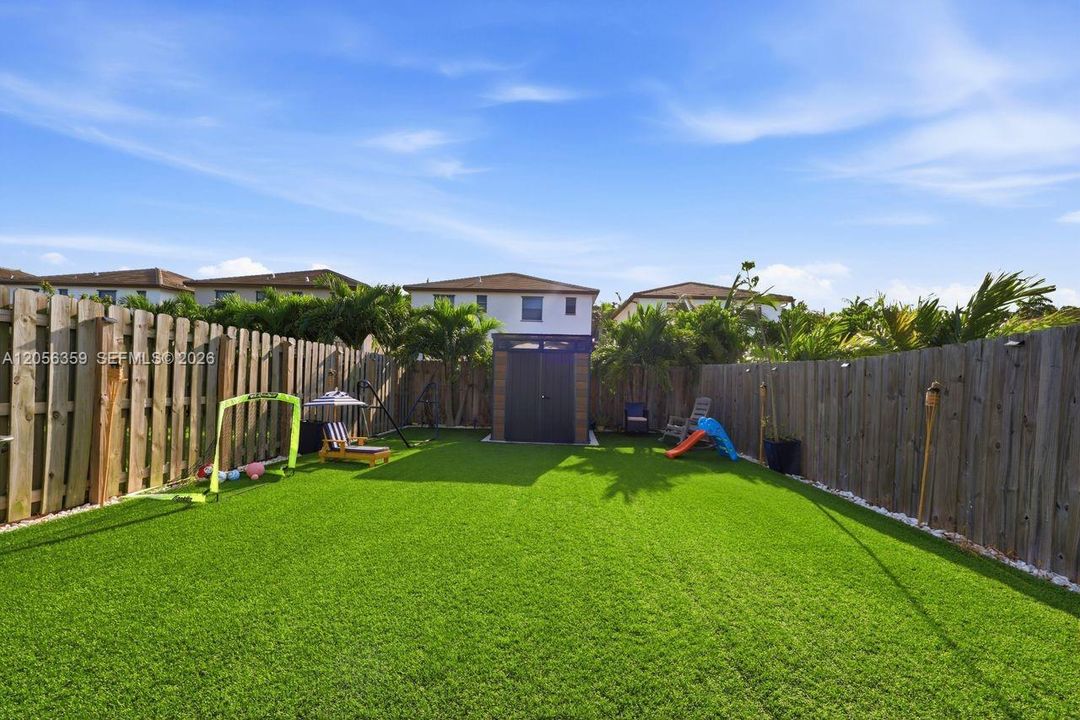 En Venta: $475,000 (3 camas, 2 baños, 1514 Pies cuadrados)