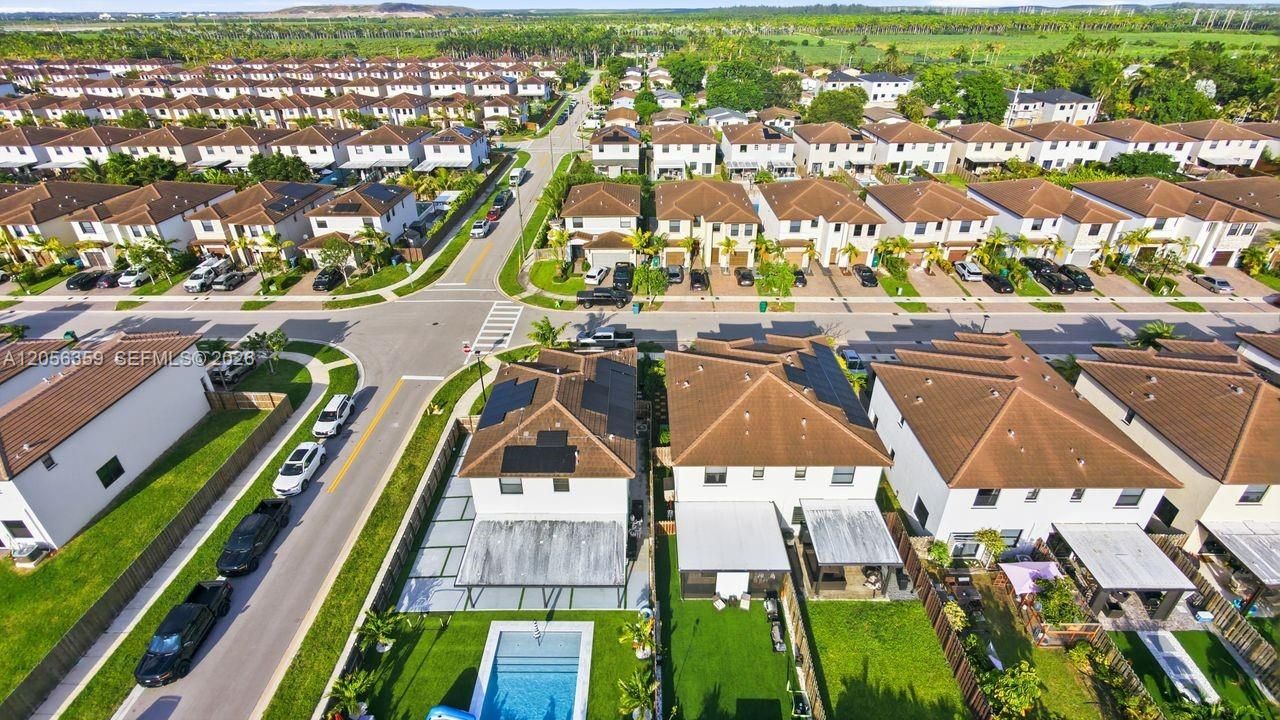 En Venta: $475,000 (3 camas, 2 baños, 1514 Pies cuadrados)
