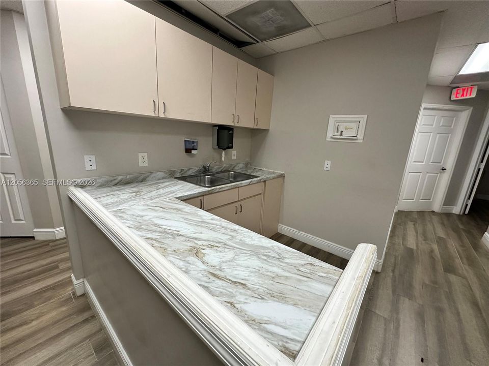 For Sale: $5,600,000 (0 beds, 0 baths, 0 Square Feet)