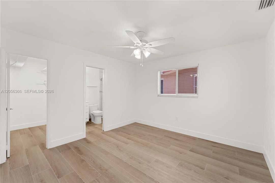 En Renta: $3,700 (3 camas, 2 baños, 1875 Pies cuadrados)