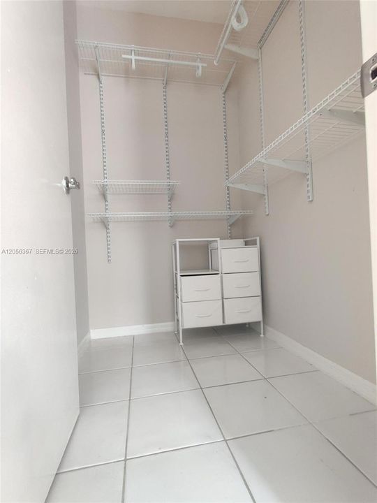 En Renta: $4,300 (3 camas, 3 baños, 1802 Pies cuadrados)