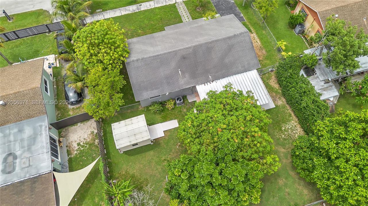 For Sale: $460,000 (3 beds, 1 baths, 1056 Square Feet)
