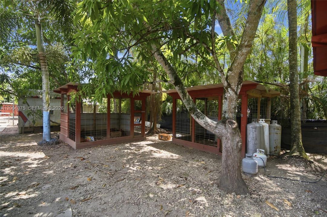 На продажу: $969,000 (3 спален, 3 ванн, 1904 Квадратных фут)