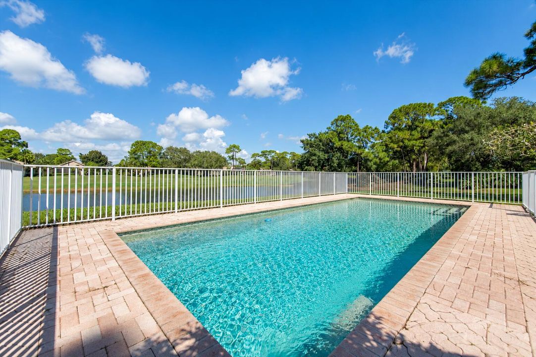 pool4