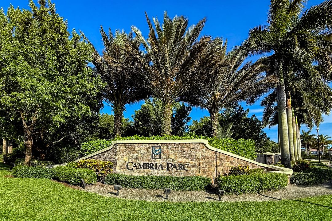 5323 Santa Maria Ave 71