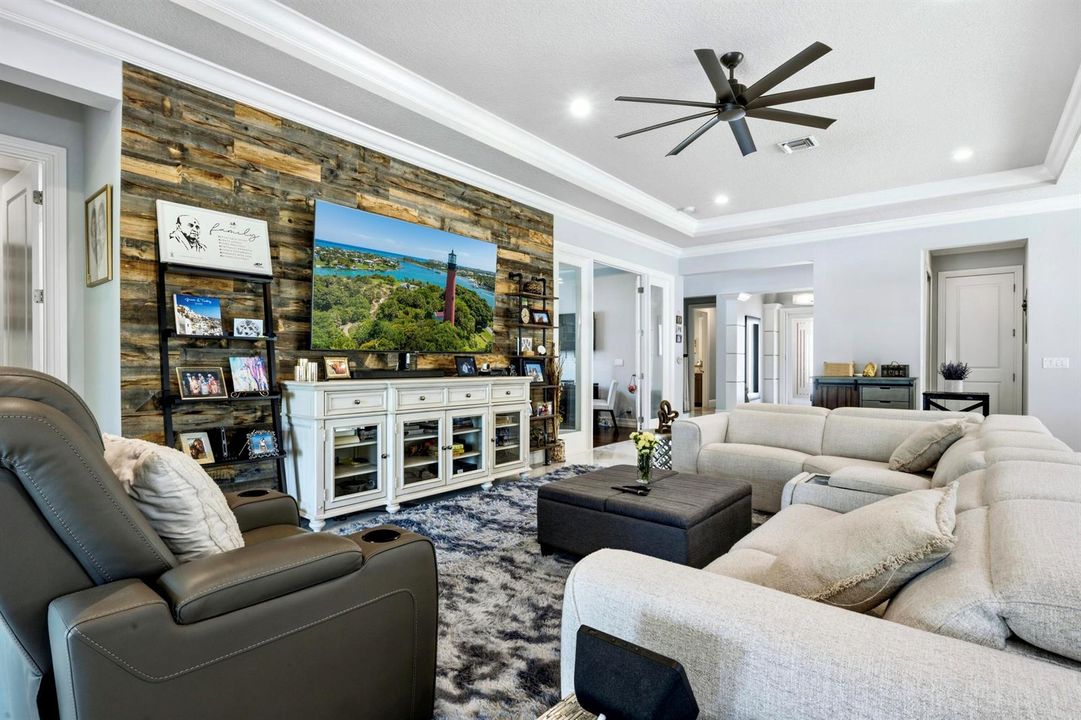 Volume Ceilings - Crown Molding