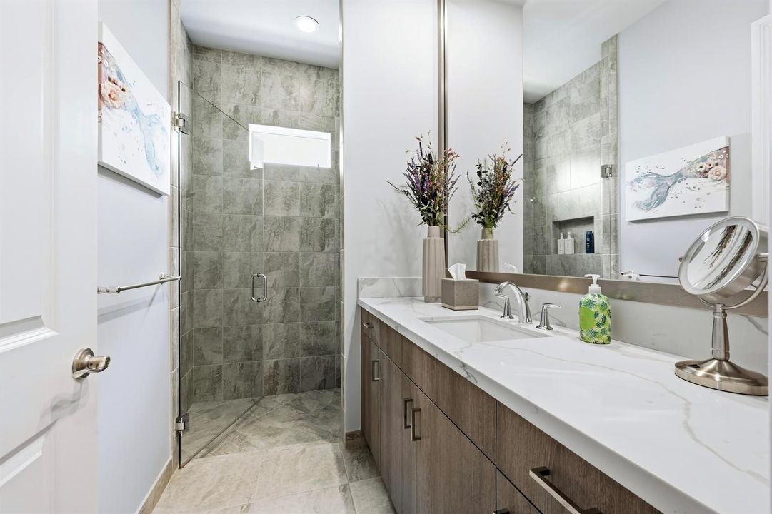 On-Suite Bath