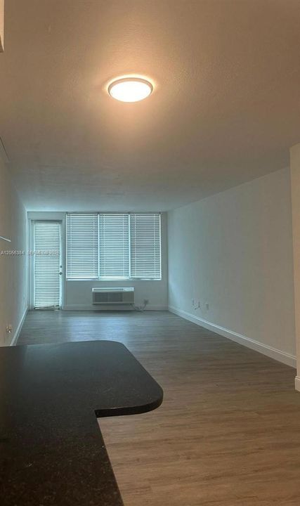 В аренду: $1,650 (0 спален, 1 ванн, 468 Квадратных фут)