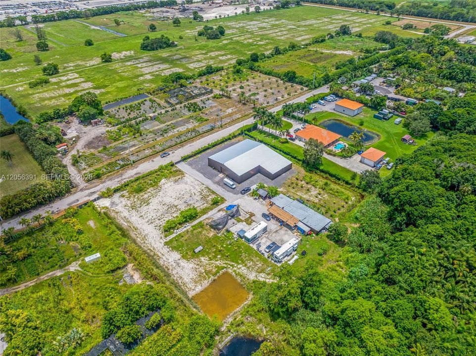 На продажу: $4,500,000 (0 спален, 0 ванн, 0 Квадратных фут)