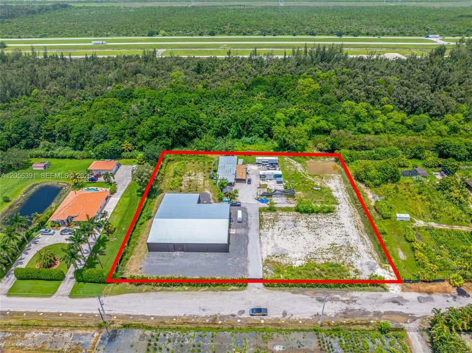 На продажу: $4,500,000 (0 спален, 0 ванн, 0 Квадратных фут)