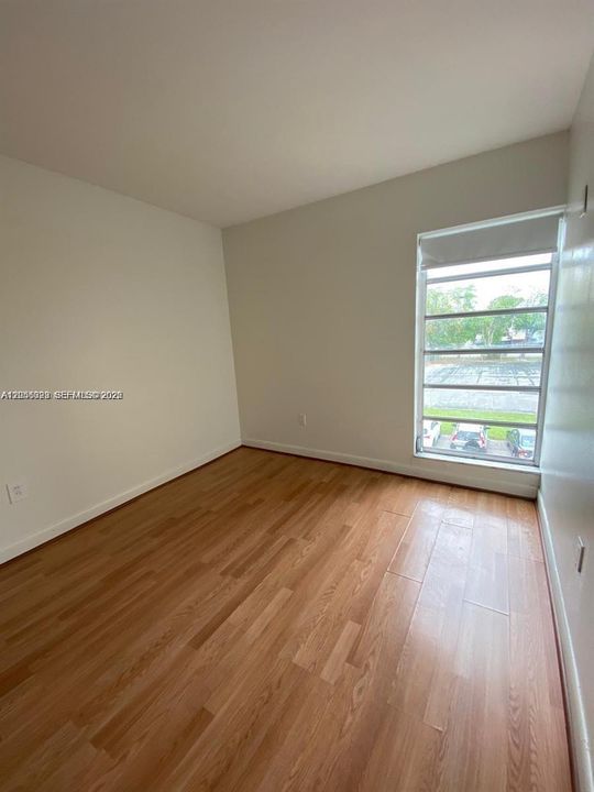 В аренду: $1,950 (2 спален, 2 ванн, 782 Квадратных фут)