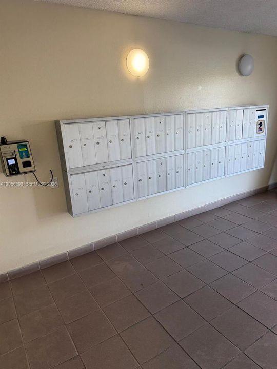 В аренду: $1,950 (2 спален, 2 ванн, 782 Квадратных фут)