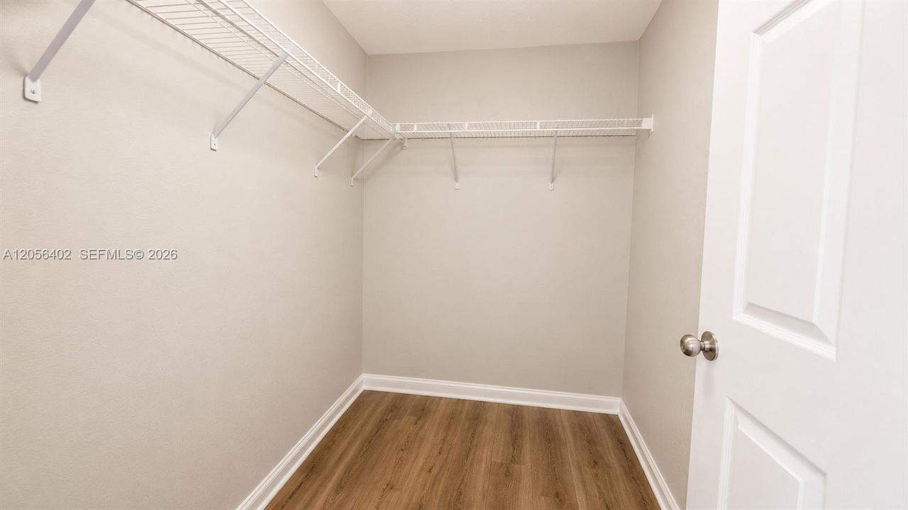 En Renta: $2,300 (2 camas, 2 baños, 1079 Pies cuadrados)