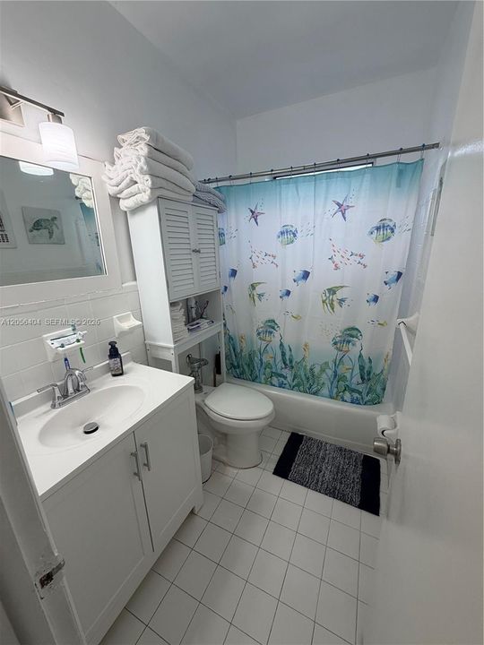 For Rent: $1,650 (0 beds, 1 baths, 380 Square Feet)