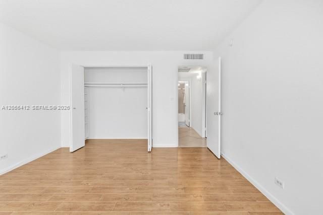En Venta: $570,000 (2 camas, 2 baños, 1300 Pies cuadrados)