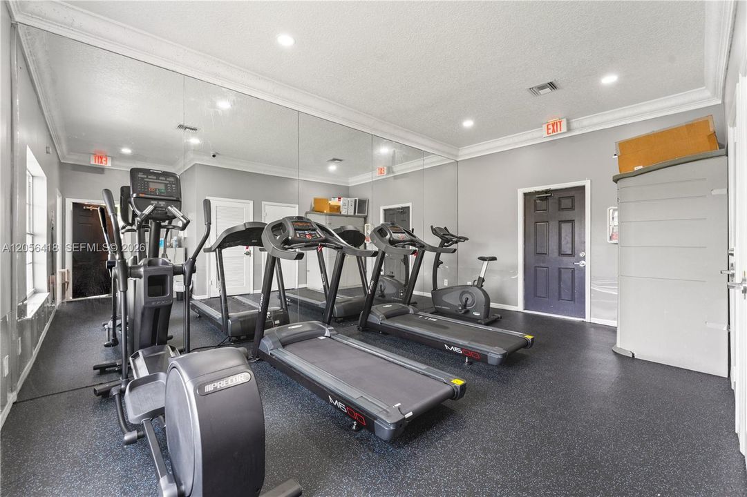 Communtiy gym