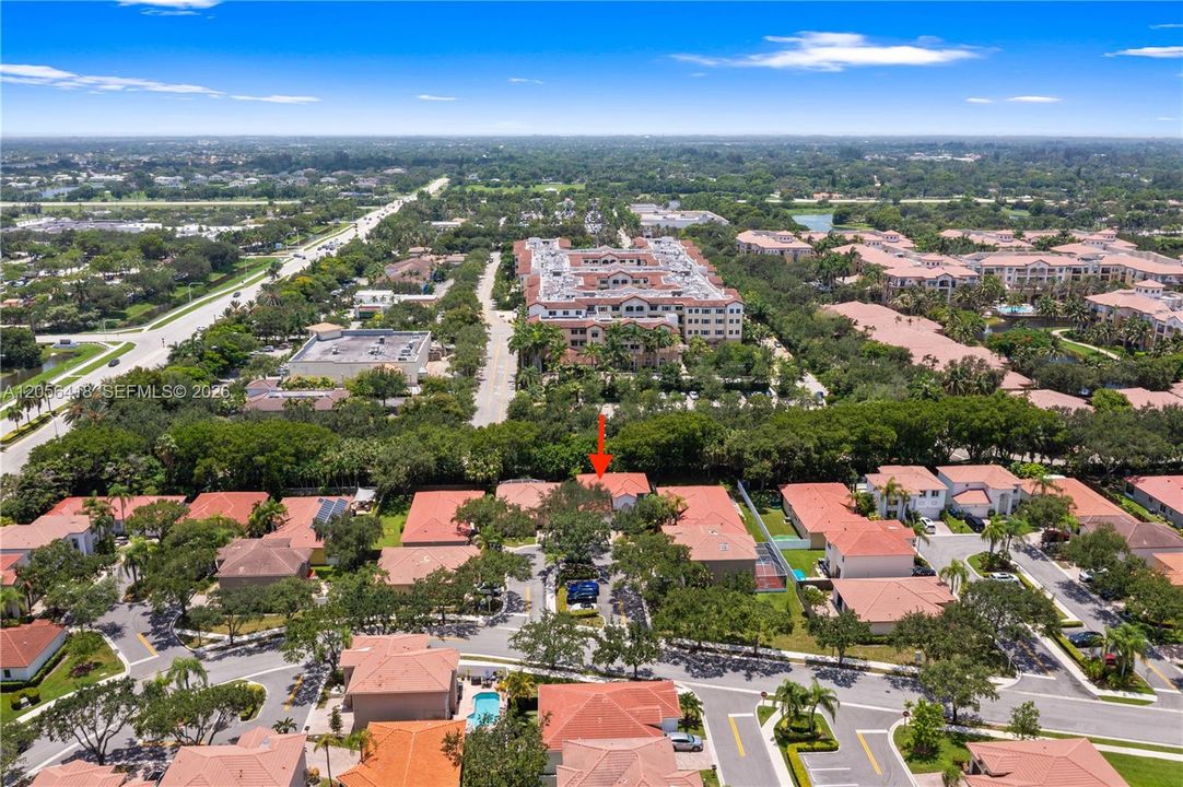На продажу: $730,000 (4 спален, 2 ванн, 1999 Квадратных фут)