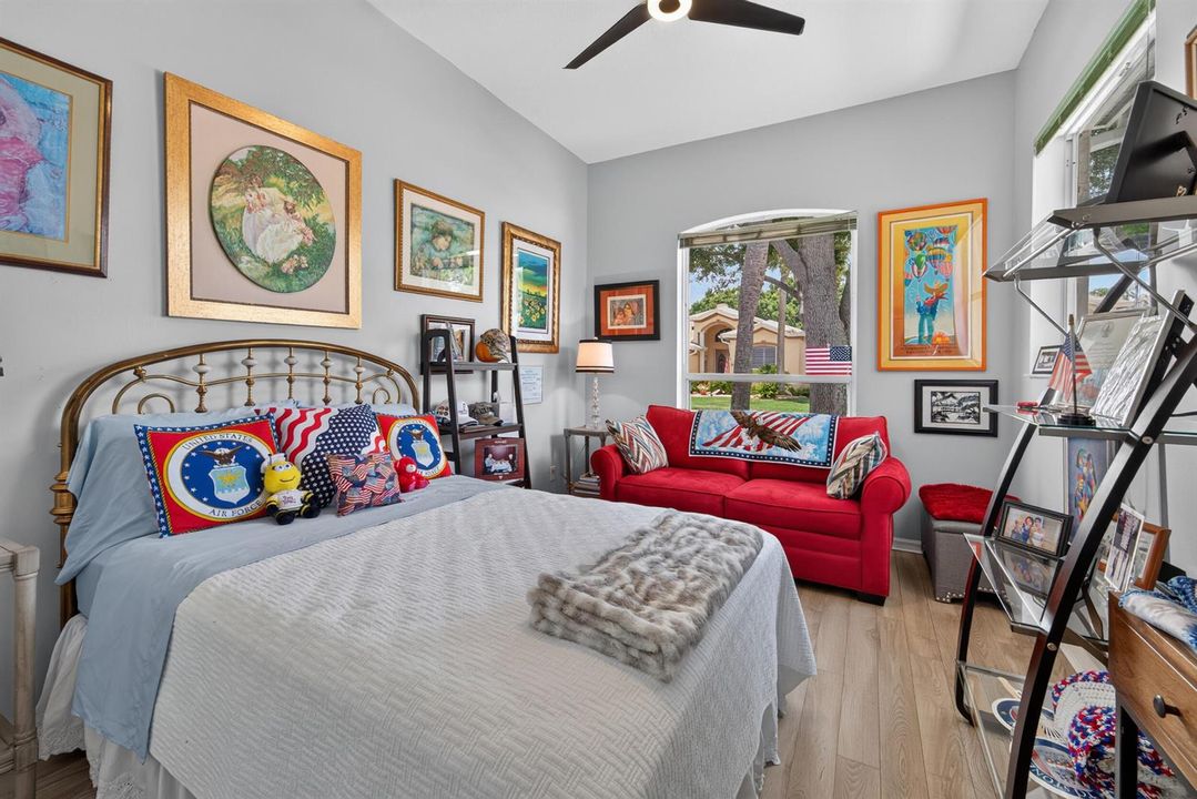 2nd Bedroom