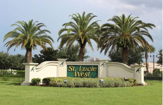 St Lucie West