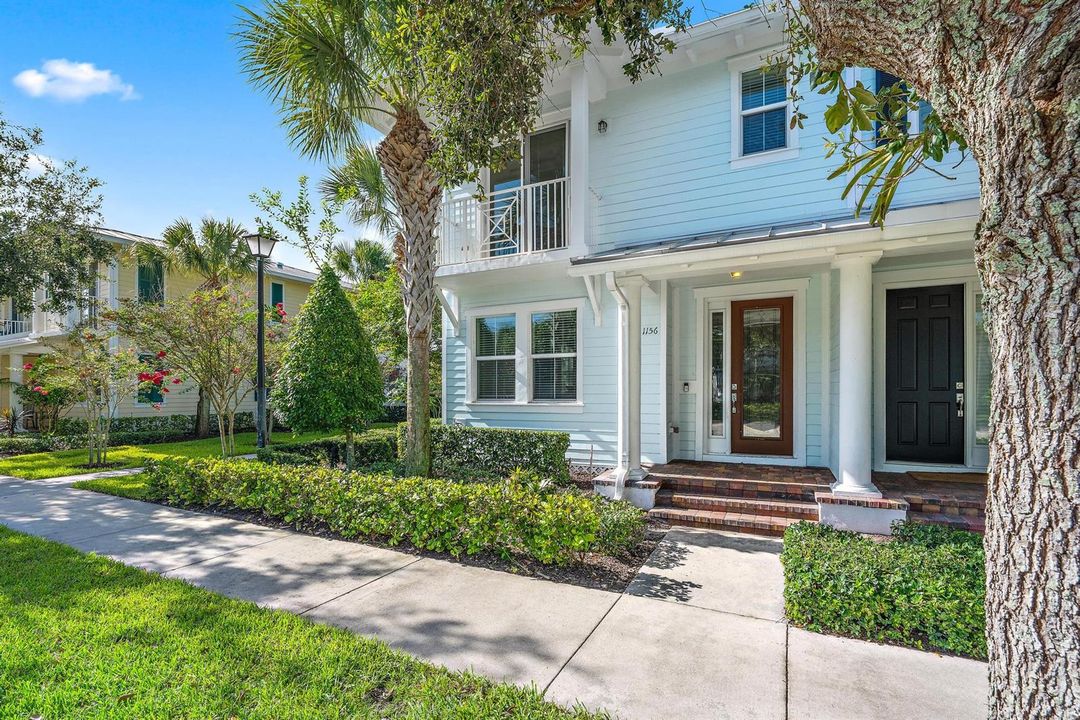 1156 S Community Dr-3