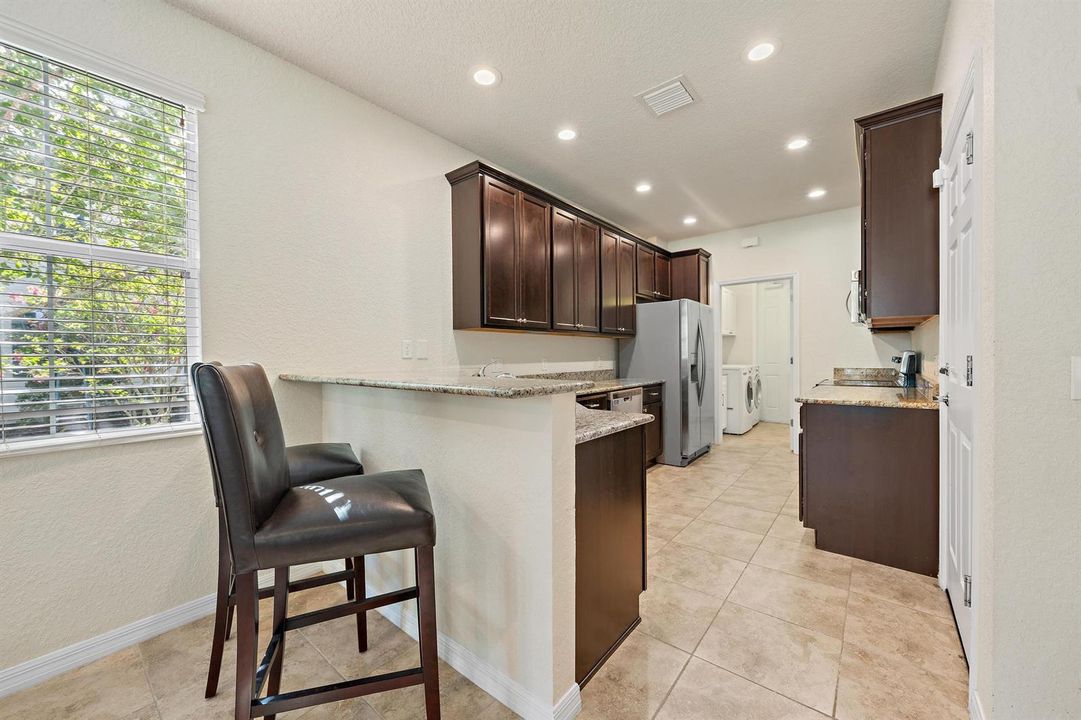 1156 S Community Dr-9