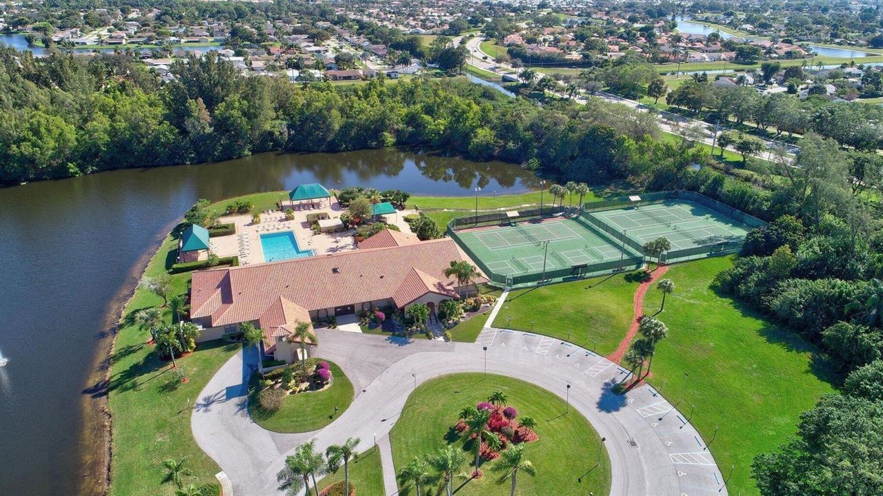 AERIAL CLUBHOUSE