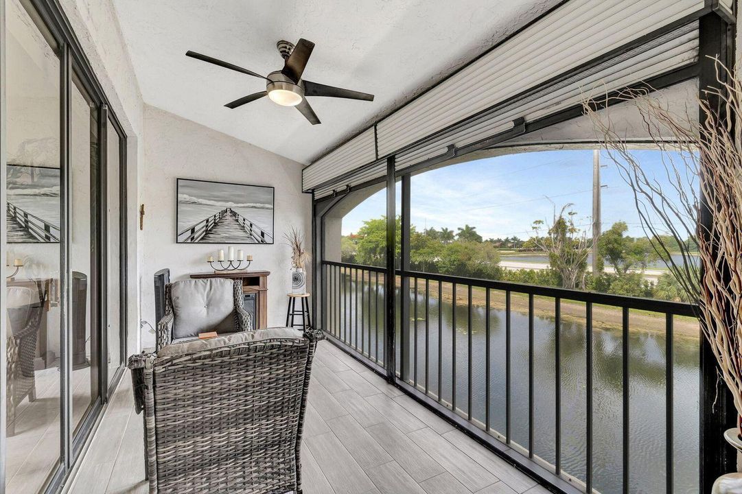 SCREENED BALCONY