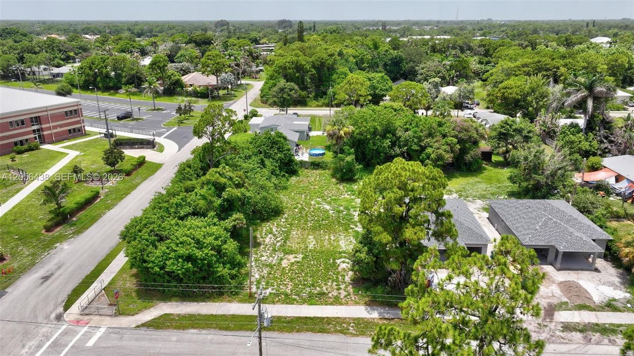 En Venta: $135,900 (0.17 acres)