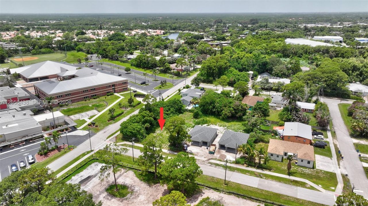 En Venta: $135,900 (0.17 acres)
