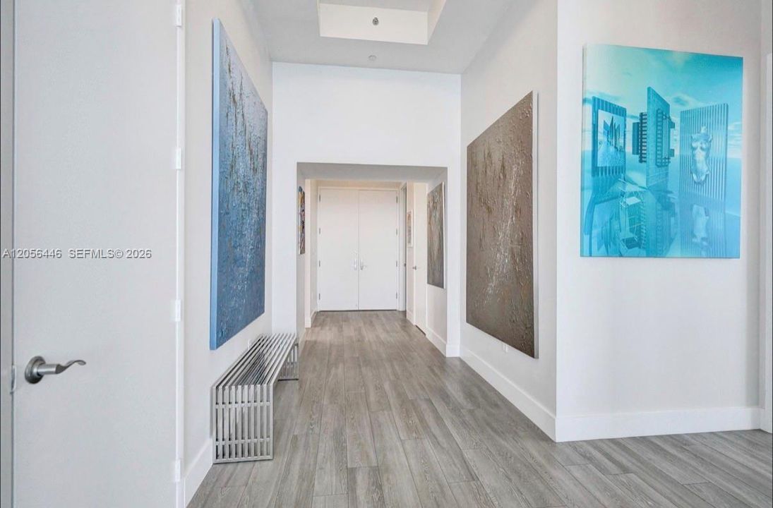 En Venta: $2,925,000 (3 camas, 3 baños, 2768 Pies cuadrados)